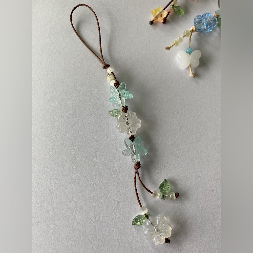 •Handmade by me• Nature Inspired Phone Charms/ Keychain